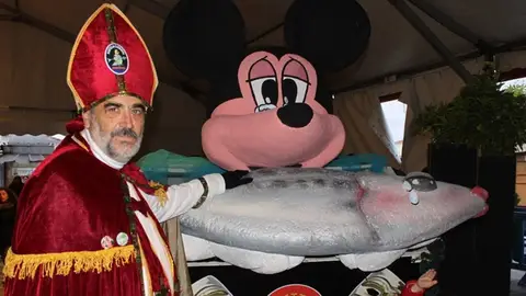 Andrés Madrigal y Francisco Prieto "Zapa" recibirán el Premio Sardinazo por su implicación en el Carnaval de Mérida Andrés Madrigal y Francisco Prieto "Zapa" recibirán el Premio Sardinazo por su implicación en el Carnaval de Mérida