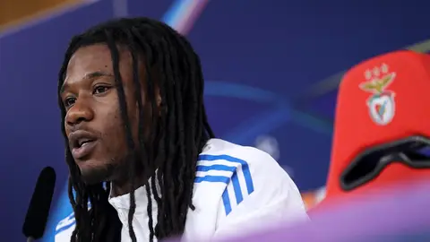 Camavinga: "Tenemos que cambiar la mentalidad y atacar y defender juntos" Camavinga: "Tenemos que cambiar la mentalidad y atacar y defender juntos"