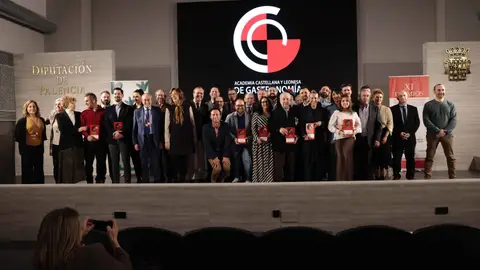 La Academia Castellana y Leonesa entrega los XI Premios Castilla y León de Gastronomía .