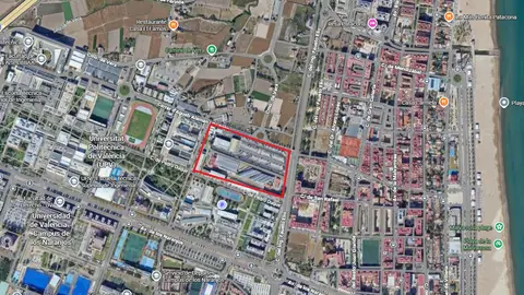 En rojo, la parcela que ocupan las cocheras traslado