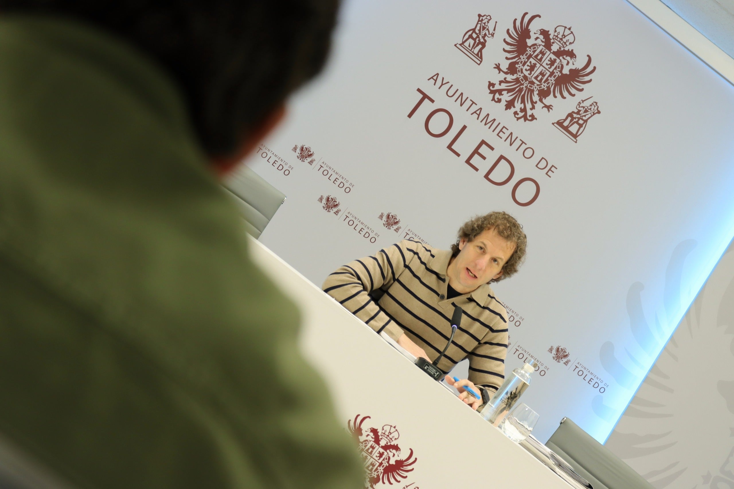 Ayuntamiento de Toledo pide precaución: el Tajo sigue en alerta roja Ayuntamiento de Toledo pide precaución: el Tajo sigue en alerta roja
