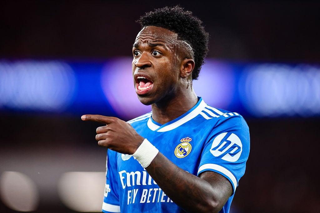 Vinicius: "Los racistas tienen a su lado la protección de otros que tienen la obligación de castigar" Vinicius: "Los racistas tienen a su lado la protección de otros que tienen la obligación de castigar"