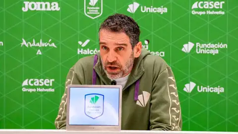 Ibon Navarro, entrenador de Unicaja Ibon Navarro, entrenador de Unicaja