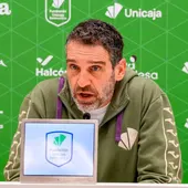 Ibon Navarro, entrenador de Unicaja Ibon Navarro, entrenador de Unicaja