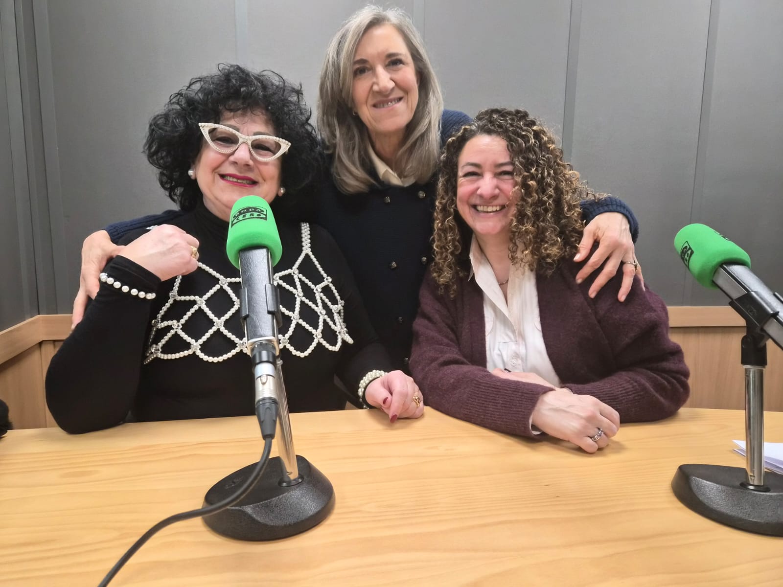 Tertulia con la Asociación Mujeres de Empresa Tertulia con la Asociación Mujeres de Empresa