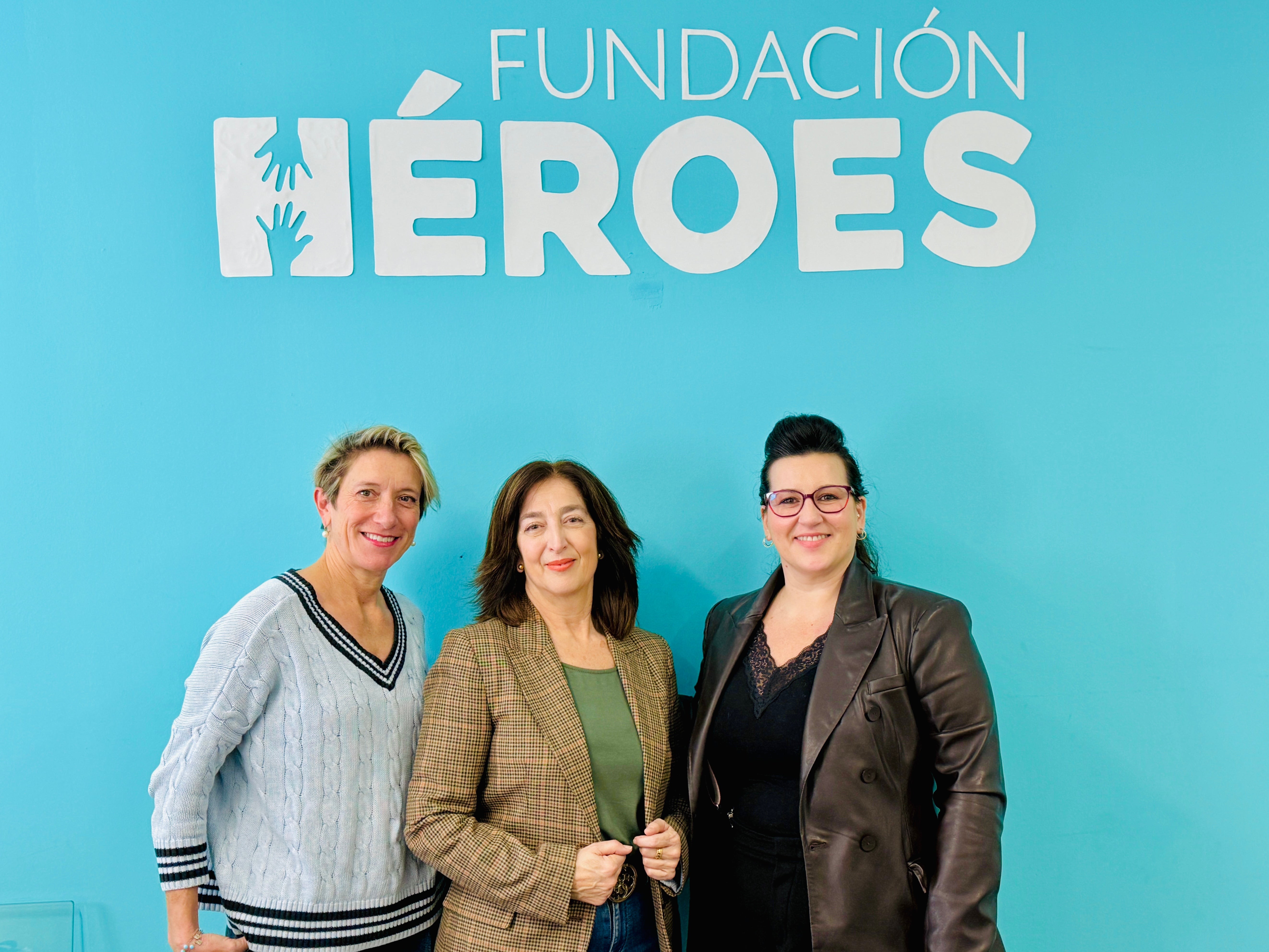 El Proyecto Solidario «Siempre Fuerte» entrega su recaudación anual a Fundación Héroes y cede el testigo en 2026 a FMAEC El Proyecto Solidario «Siempre Fuerte» entrega su recaudación anual a Fundación Héroes y cede el testigo en 2026 a FMAEC