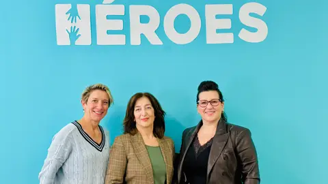 El Proyecto Solidario «Siempre Fuerte» entrega su recaudación anual a Fundación Héroes y cede el testigo en 2026 a FMAEC El Proyecto Solidario «Siempre Fuerte» entrega su recaudación anual a Fundación Héroes y cede el testigo en 2026 a FMAEC