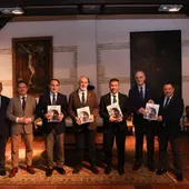 La Agrupación de Cofradías presenta el número 85 de la revista La Saeta en su sede de San Julián La Agrupación de Cofradías presenta el número 85 de la revista La Saeta en su sede de San Julián