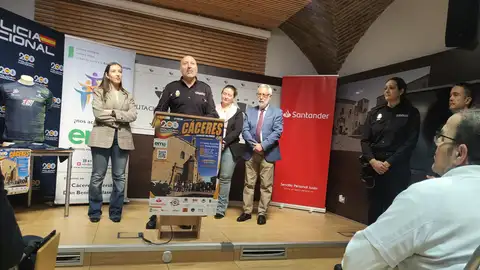 La III Carrera Solidaria Ruta 091 vuelve a Cáceres el 15 de marzo a favor de la asociación de Esclerosis Múltiple La III Carrera Solidaria Ruta 091 vuelve a Cáceres el 15 de marzo a favor de la asociación de Esclerosis Múltiple