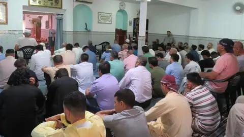 Más de 22.000 musulmanes iniciaban este miércoles el ramadán en Extremadura Más de 22.000 musulmanes iniciaban este miércoles el ramadán en Extremadura