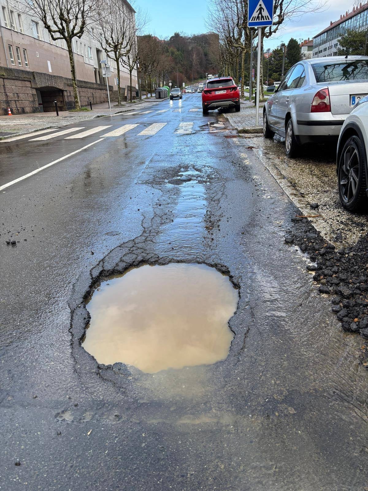 El Ayuntamiento de Santiago inicia la próxima semana obras de asfaltado para reparar los daños causados por el mal tiempo en vías municipales y espacio público El Ayuntamiento de Santiago inicia la próxima semana obras de asfaltado para reparar los daños causados por el mal tiempo en vías municipales y espacio público