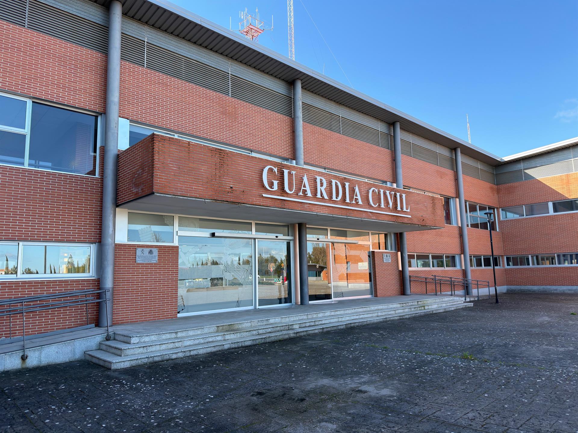 Cuatro investigados por un robo con fuerza en un polígono industrial en el norte de Cáceres Cuatro investigados por un robo con fuerza en un polígono industrial en el norte de Cáceres