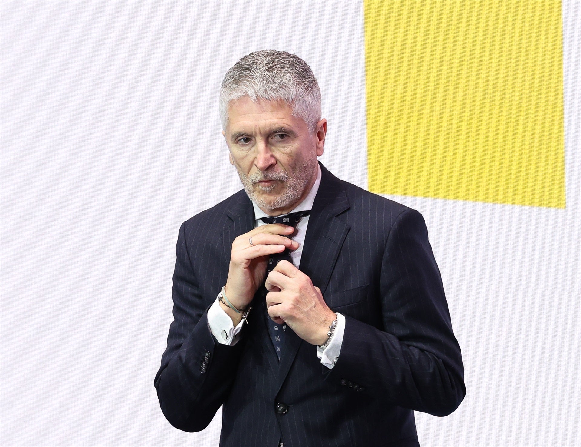 Marlaska ya ha llamado al abogado de la víctima del exDAO: "Mi cliente desconfía de su cúpula y sus tentáculos" Marlaska ya ha llamado al abogado de la víctima del exDAO: "Mi cliente desconfía de su cúpula y sus tentáculos"