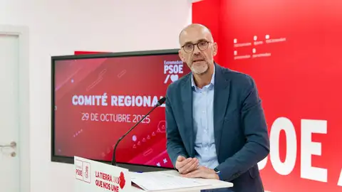 El PSOE exige a Guardiola que abandone la "parálisis" y active ayudas "urgentes" para el campo extremeño El PSOE exige a Guardiola que abandone la "parálisis" y active ayudas "urgentes" para el campo extremeño