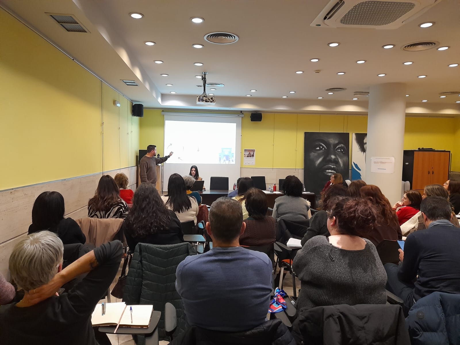 Plena inclusión CLM inicia una línea de colaboración con el Centro de la Mujer de Albacete Plena inclusión CLM inicia una línea de colaboración con el Centro de la Mujer de Albacete