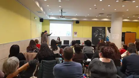 Plena inclusión CLM inicia una línea de colaboración con el Centro de la Mujer de Albacete Plena inclusión CLM inicia una línea de colaboración con el Centro de la Mujer de Albacete