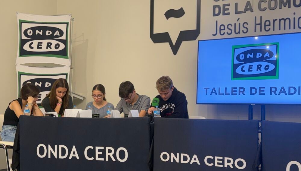 Taller de Radio - IES Alto Conquero