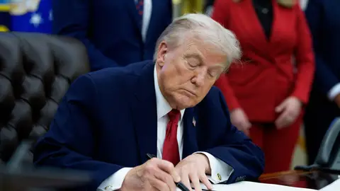 Donald Trump en una foto de archivo Donald Trump en una foto de archivo