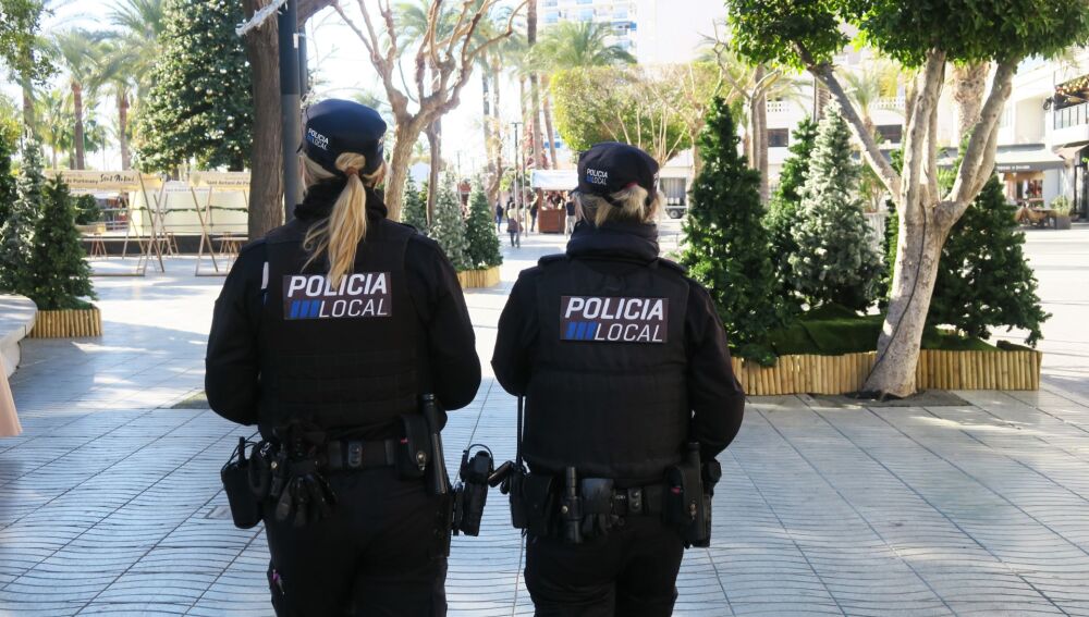 Imagen de policías locales de Sant Antoni