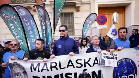 Los sindicatos de policía protestan para reclamar la dimisión de Marlaska y "un cambio en la cúpula policial" Los sindicatos de policía protestan para reclamar la dimisión de Marlaska y "un cambio en la cúpula policial"
