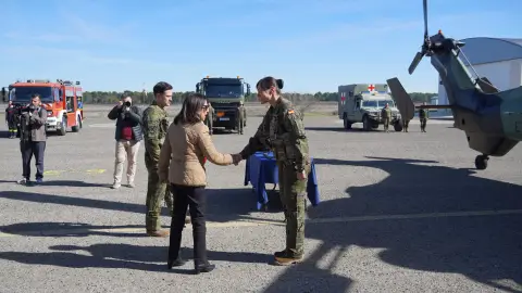 Margarita Robles visita el Batallón de Helicópteros de Ataque en Almagro Margarita Robles visita el Batallón de Helicópteros de Ataque en Almagro
