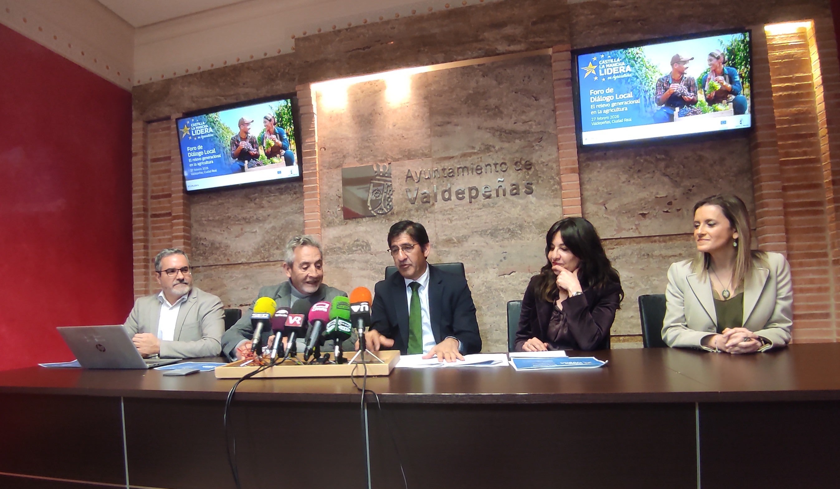 El futuro en Europa del 'Relevo generacional en el medio rural' se debatirá en Valdepeñas El futuro en Europa del 'Relevo generacional en el medio rural' se debatirá en Valdepeñas