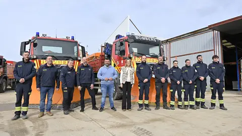 Castellón refuerza los medios del Consorcio Provincial de Bomberos con la licitación de dos autobombas forestales pesadas Castellón refuerza los medios del Consorcio Provincial de Bomberos con la licitación de dos autobombas forestales pesadas