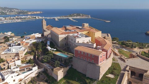 Vista exterior del Parador de Ibiza
