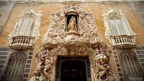 Portada del Palacio del Marqués de Dos Aguas restauración