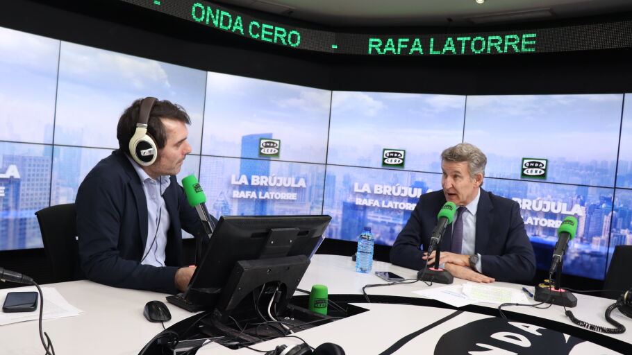 Rafa Latorre entrevista a Alberto N&uacute;&ntilde;ez Feij&oacute;o