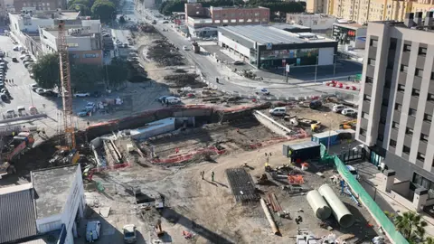 Almería diseña los nuevos cruces urbanos tras el soterramiento del tren Almería diseña los nuevos cruces urbanos tras el soterramiento del tren