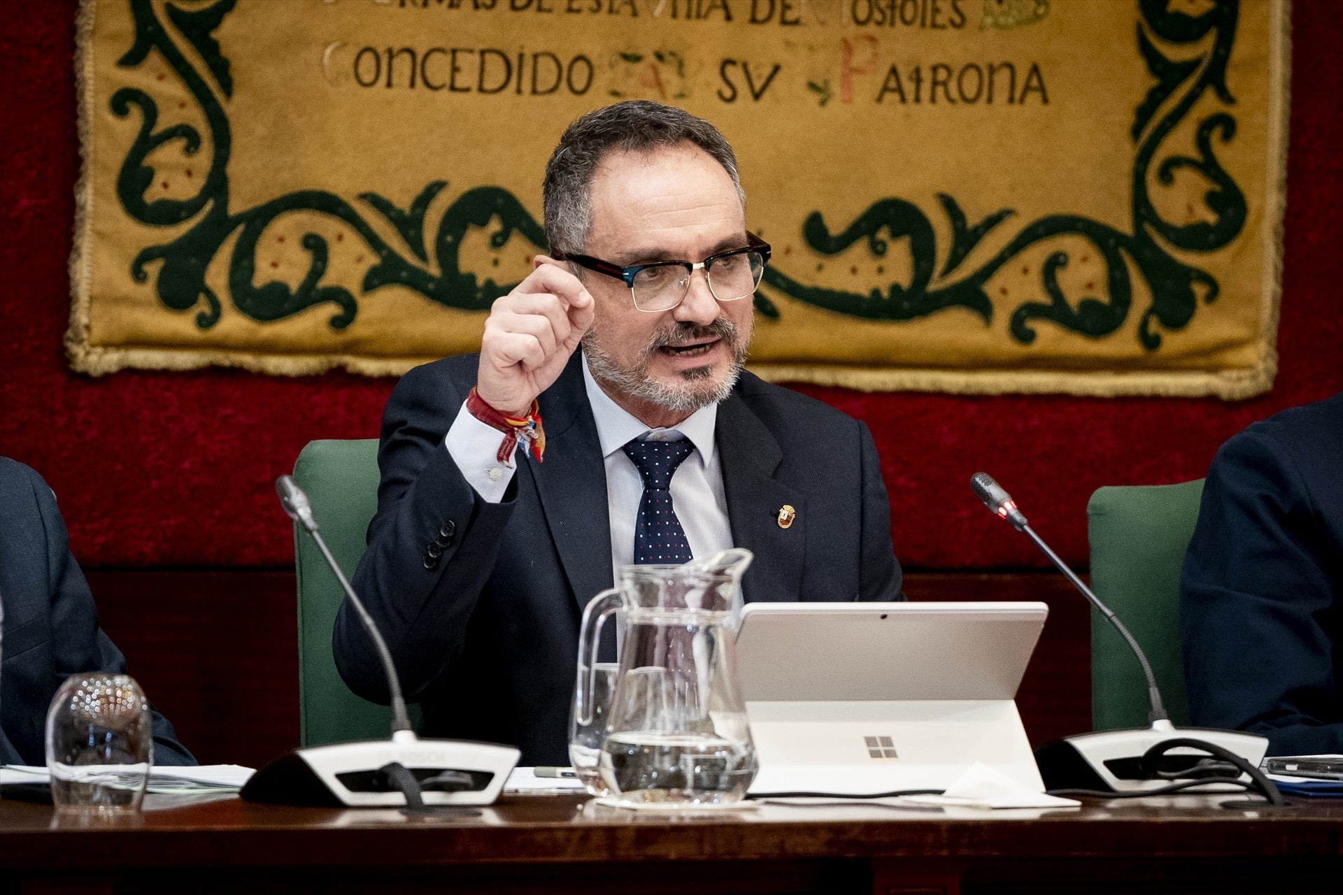 El alcalde de Móstoles, Manuel Bautista, durante el pleno extraordinario en el Ayuntamiento de Móstoles. El alcalde de Móstoles, Manuel Bautista, durante el pleno extraordinario en el Ayuntamiento de Móstoles.