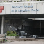 Entrada a una oficina de la Tesorería General de la Seguridad Social. Entrada a una oficina de la Tesorería General de la Seguridad Social.