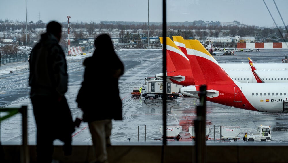 El Aeropuerto Adolfo Suárez era el epicentro de la operación.