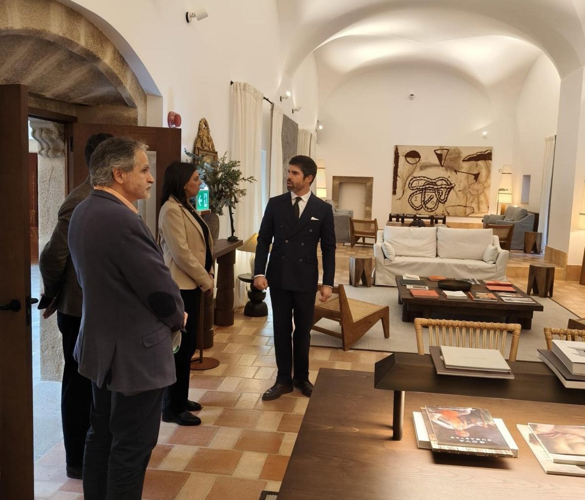 La Junta de Extremadura impulsa el proyecto del Hotel Palacio de Godoy en Cáceres con los Incentivos Regionales La Junta de Extremadura impulsa el proyecto del Hotel Palacio de Godoy en Cáceres con los Incentivos Regionales