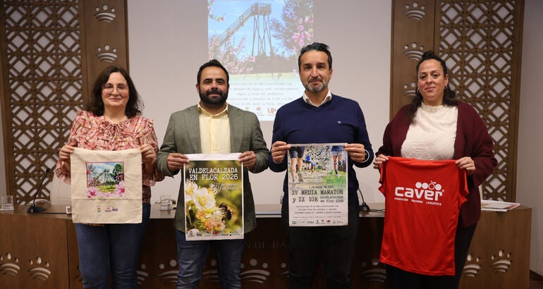 'Valdelacalzada en flor' aspira a ser declarada Fiesta de Interés Turístico Regional 'Valdelacalzada en flor' aspira a ser declarada Fiesta de Interés Turístico Regional