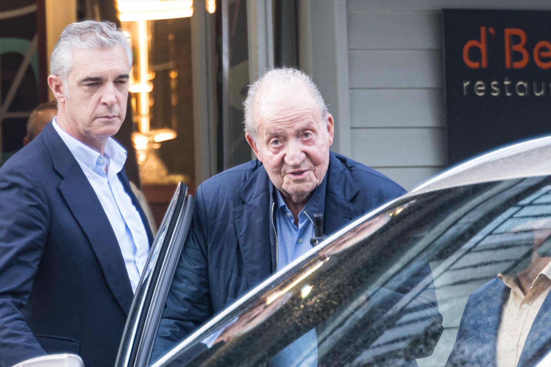 La desclasificación de los documentos del 23F abre el debate sobre la vuelta del rey emérito a España: "Depende exclusivamente de él" La desclasificación de los documentos del 23F abre el debate sobre la vuelta del rey emérito a España: "Depende exclusivamente de él"