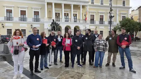 CSIF, UGT, CCOO y USO reclaman al Ayuntamiento de Badajoz avances en la tramitación del Reglamento de Teletrabajo CSIF, UGT, CCOO y USO reclaman al Ayuntamiento de Badajoz avances en la tramitación del Reglamento de Teletrabajo