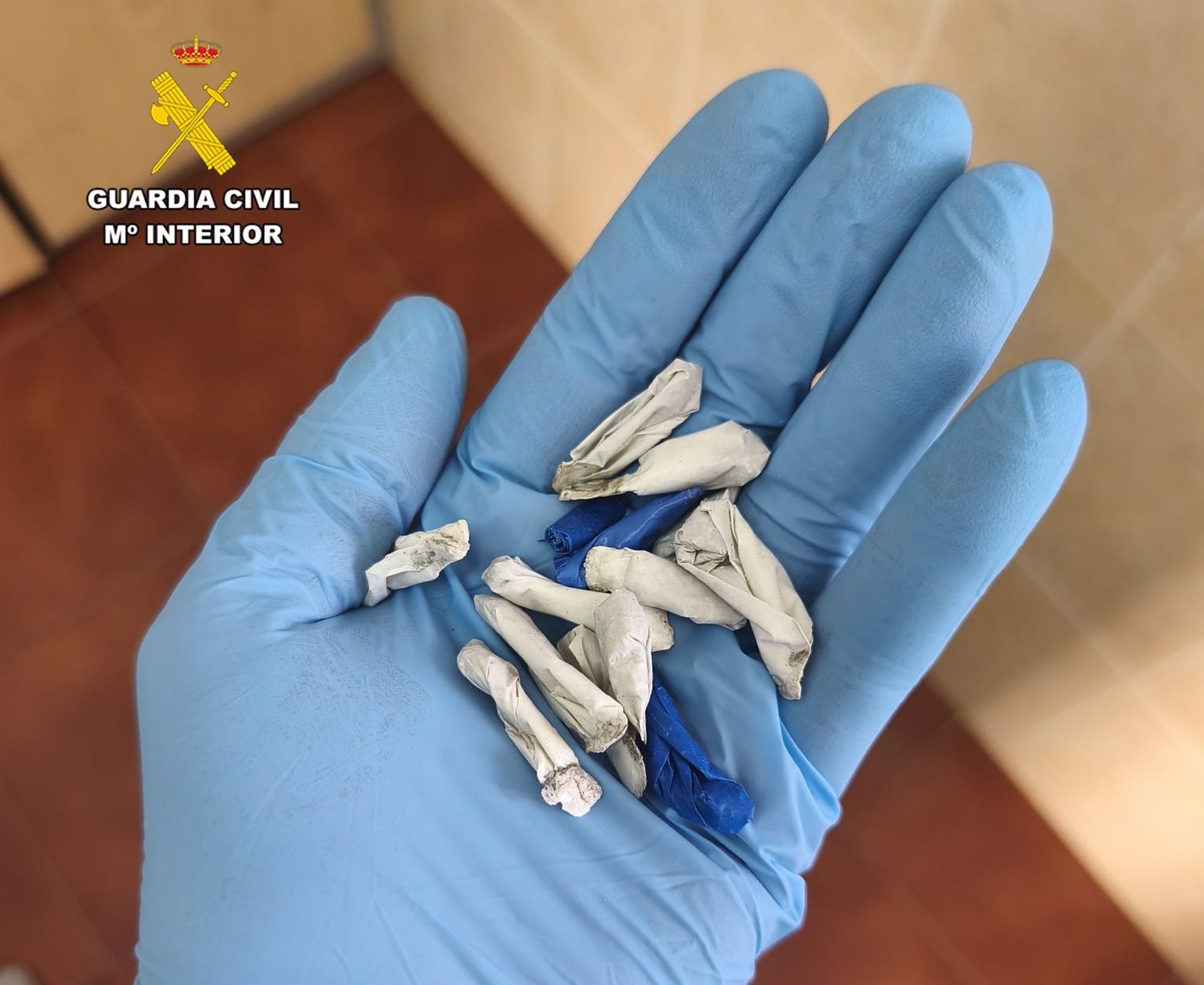 Una vecina de Fuente del Maestre es detenida dos veces este mes con papelinas ya preparadas para su venta Una vecina de Fuente del Maestre es detenida dos veces este mes con papelinas ya preparadas para su venta