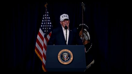 Trump llama al pueblo iraní a tomar el control del país y advierte: "Irán nunca tendrá un arma nuclear"