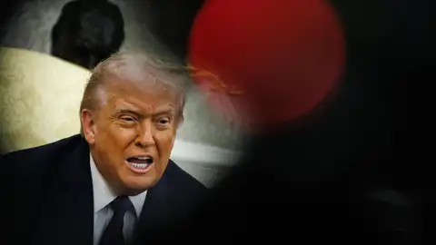 Donald Trump durante su comparecencia con el canciller alemán Friedrich Merz Donald Trump durante su comparecencia con el canciller alemán Friedrich Merz