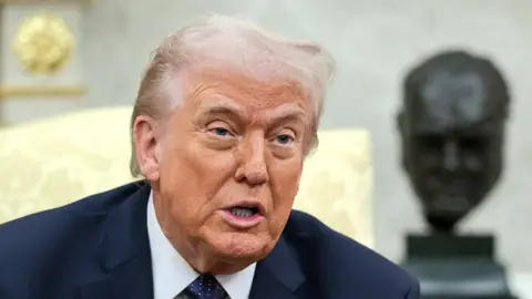 Donald Trump en una foto de archivo desde el Despacho Oval Donald Trump en una foto de archivo desde el Despacho Oval