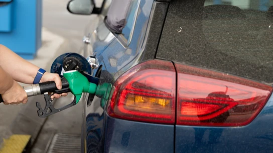 Repostaje en una gasolinera, a 3 de marzo de 2026, en Madrid (España). Repostaje en una gasolinera, a 3 de marzo de 2026, en Madrid (España).