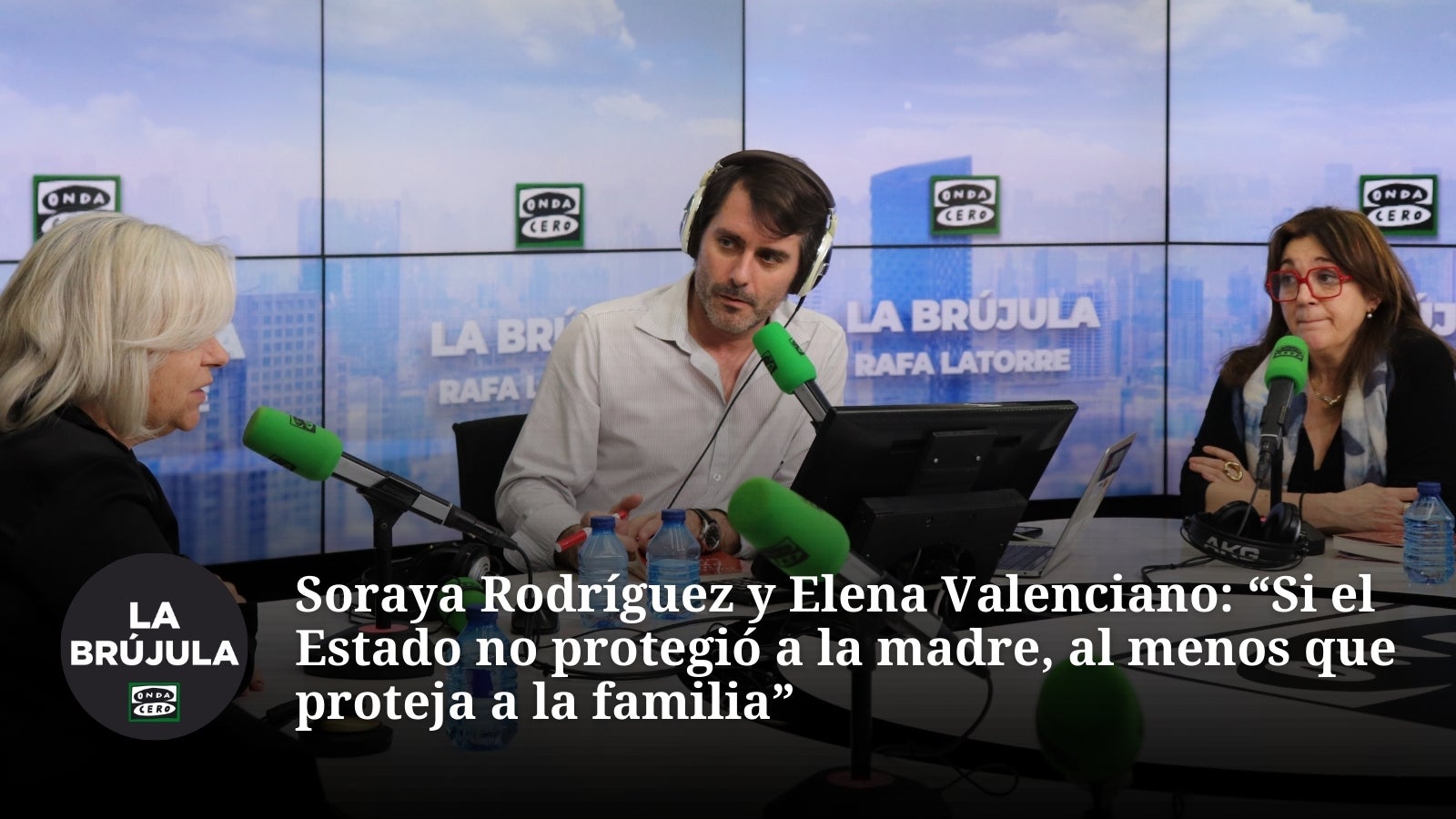"Si el Estado no protegió a la madre, al menos que proteja a la familia": el grito que Soraya Rodríguez y Elena Valenciano lanzan tras el minuto de silencio de las víctimas de violencia machista "Si el Estado no protegió a la madre, al menos que proteja a la familia": el grito que Soraya Rodríguez y Elena Valenciano lanzan tras el minuto de silencio de las víctimas de violencia machista