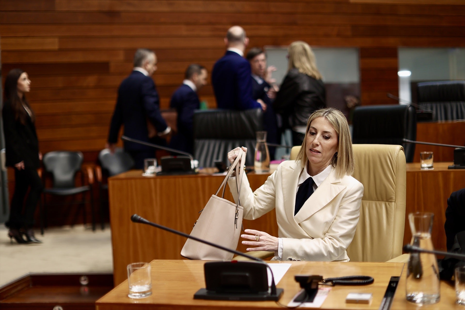 Vox confirma al PP su 'no' a la investidura de Guardiola en Extremadura Vox confirma al PP su 'no' a la investidura de Guardiola en Extremadura