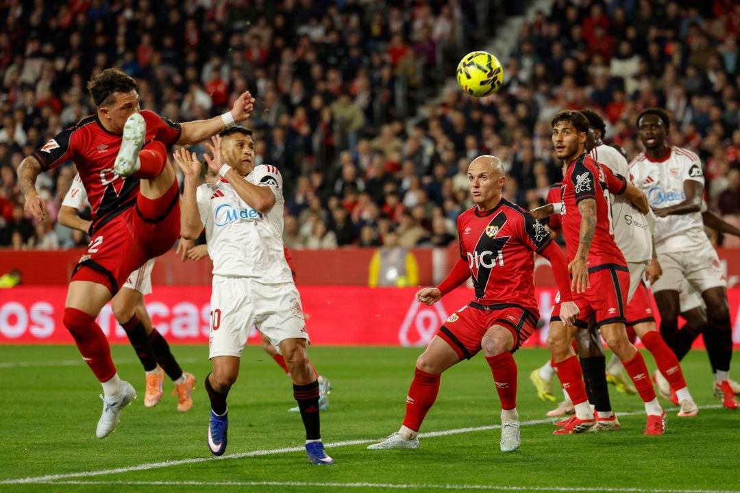Sevilla y Rayo se reparten los puntos en el Pizjuán Sevilla y Rayo se reparten los puntos en el Pizjuán