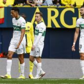 Álvaro Rodríguez, Marc Aguado y Rafa Mir, en el Villarreal-Elche.