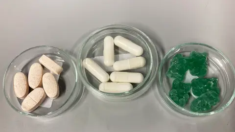 La mayoría de los suplementos son innecesarios, posiblemente peligrosos y mueven un gran negocio La mayoría de los suplementos son innecesarios, posiblemente peligrosos y mueven un gran negocio