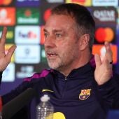 Flick: "Ante el Newcastle tendremos que defender con valentía"