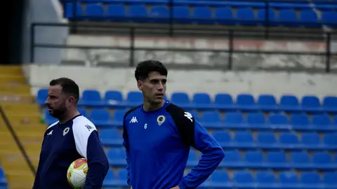 Roger dice adiós a la temporada tras romperse el cruzado Roger dice adiós a la temporada tras romperse el cruzado